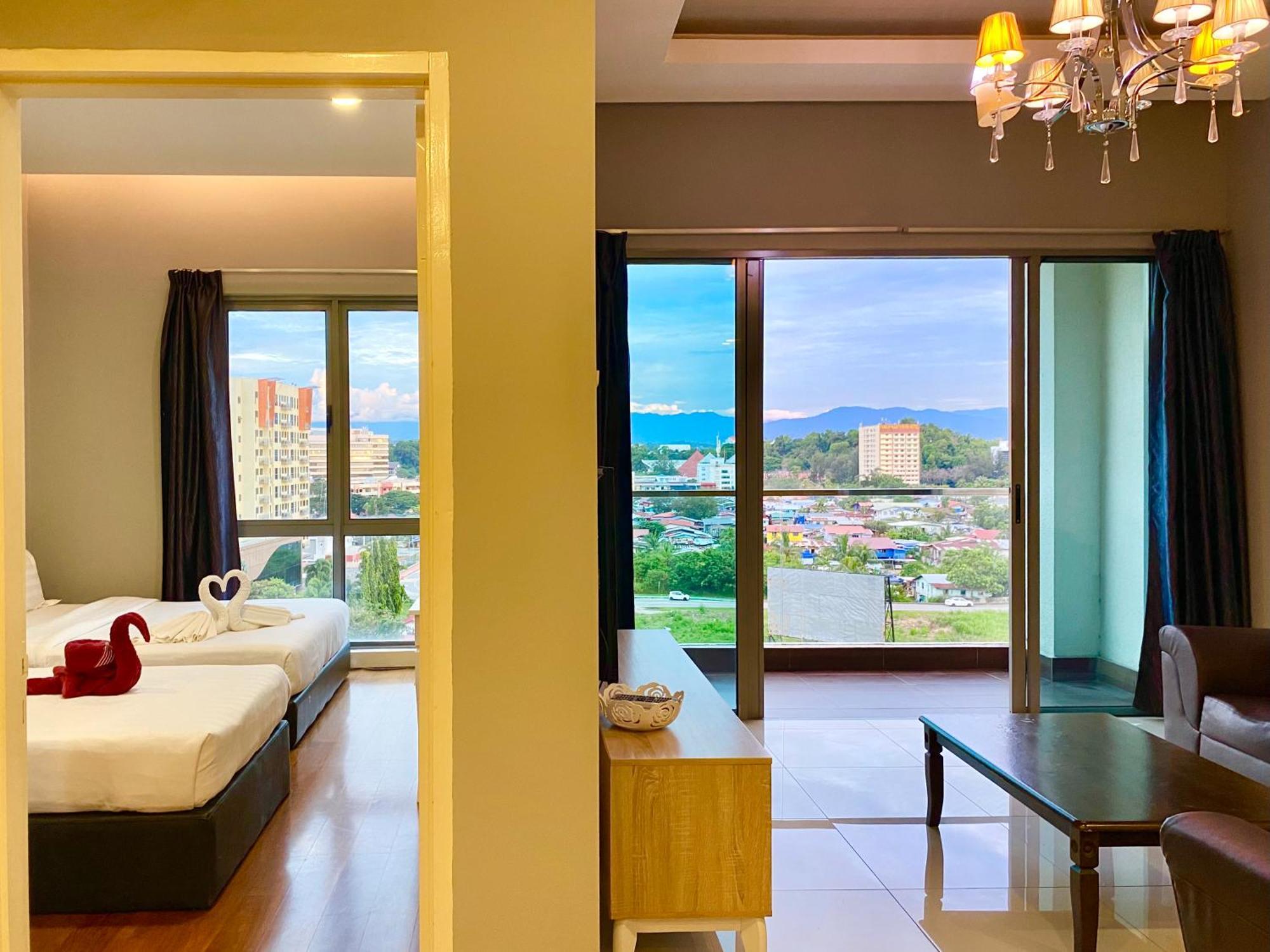 Margo Istay - The Loft Imago Kota Kinabalu Bagian luar foto